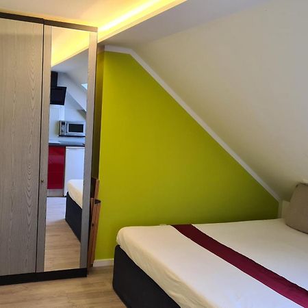 Helles Apartment In Berlin-Mariendorf Exterior photo